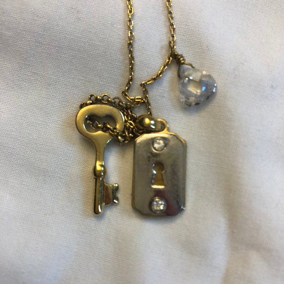 Juicy long lock & key necklace - Picture 8 of 8